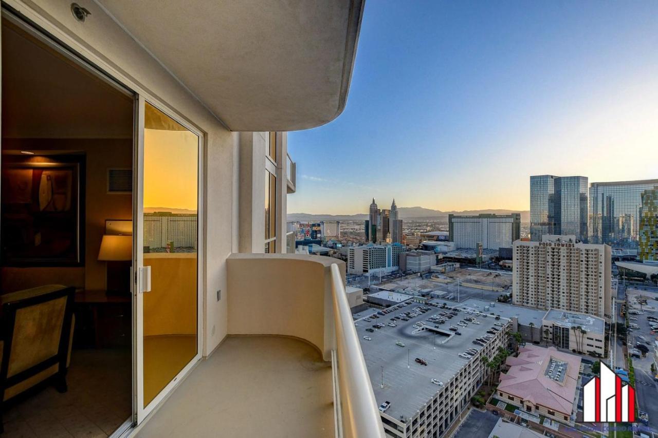 Mgm Signature-28-705 F1 Track & Strip View Balcony Las Vegas Bagian luar foto